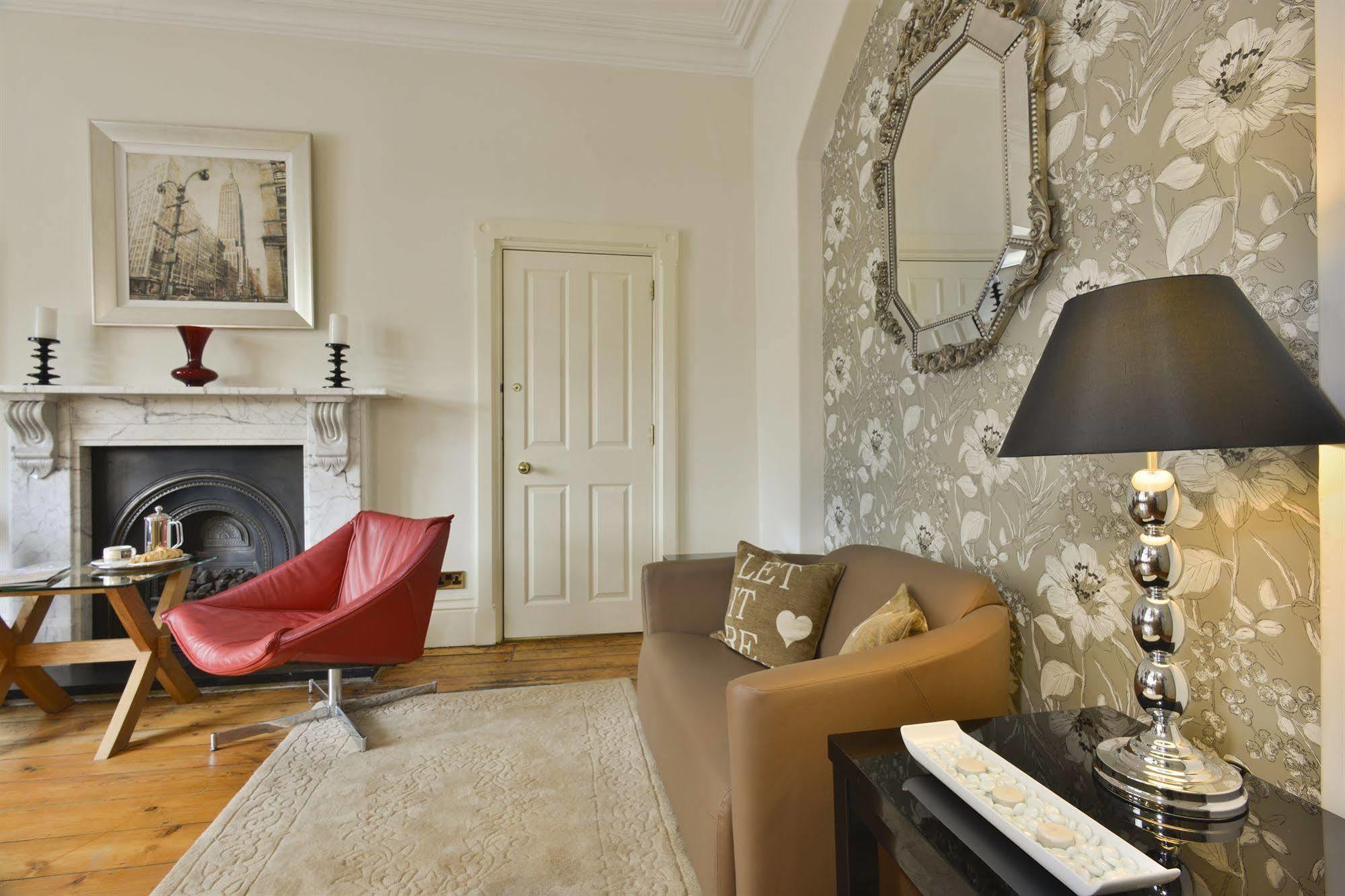 Taunton Town House Vila Exterior foto